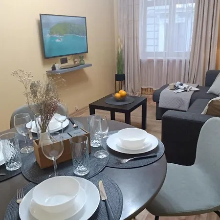 Historic Old Town Escape Cozy 2 Bedrooms Perfect Location Apartment Riga